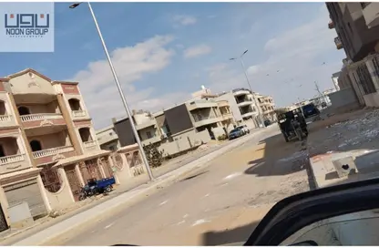 شقة - 3 غرف نوم - 3 حمامات للبيع في المجاورة الرابعة - الحي الرابع غرب - مدينة الشروق - القاهرة