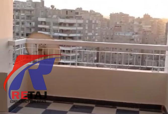 شقة - 3 غرف نوم - 2 حمامات للبيع في شارع حلمي عبد العاطي - المنطقة الثامنة - مدينة نصر - القاهرة