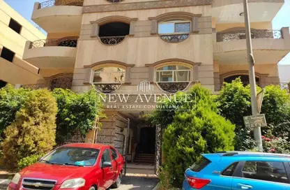 Duplex - 5 Bedrooms - 4 Bathrooms for sale in Ahmed Shawky Axis - El Banafseg 1 - El Banafseg - New Cairo City - Cairo
