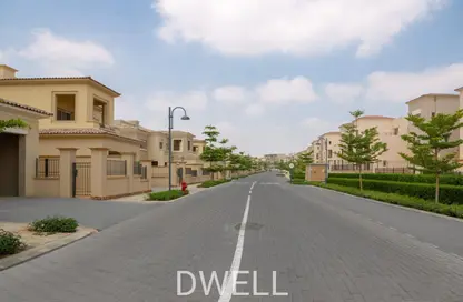 Villa - 5 Bedrooms - 5 Bathrooms for sale in Uptown Cairo - Mokattam - Cairo
