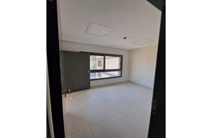 عيادة - استوديو - 1 حمام للايجار في نيو جيزة - طريق مصر اسكندرية الصحراوي - مدينة 6 أكتوبر - الجيزة