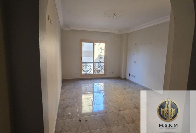 8444180 - Property Image 3