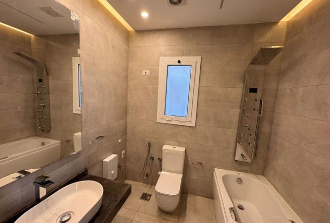 8252844 - Property Image 2