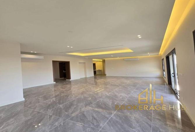 7943411 - Property Image 2