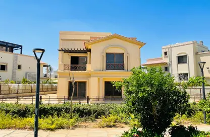 Villa - 4 Bedrooms - 4 Bathrooms for sale in Privado - Madinaty - Cairo