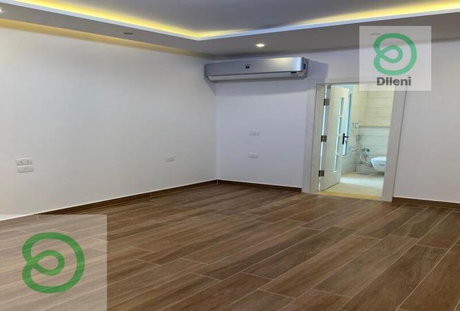 8275468 - Property Image 2