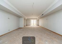 شقة - 3 غرف نوم - 3 حمامات for للايجار in شارع محمد فوزي معاذ - سموحة - حي شرق - الاسكندرية