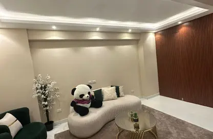 دوبلكس - 3 غرف نوم - 2 حمامات للبيع في حي الدبلوماسيين - التجمع الخامس - مدينة القاهرة الجديدة - القاهرة
