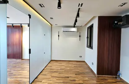 Office Space - Studio - 2 Bathrooms for rent in Al Nasr St. - El Laselky - New Maadi - Hay El Maadi - Cairo
