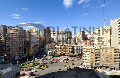 شقة - 3 غرف نوم - 1 حمام للبيع في شارع الاقبال - السرايا - سيدي بشر - حي اول المنتزة - الاسكندرية