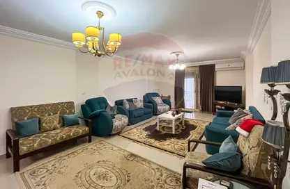 Apartment - 4 Bedrooms - 3 Bathrooms for sale in Al Sayeda Sakina Bint Al Hussein St. - Kafr Abdo - Roushdy - Hay Sharq - Alexandria