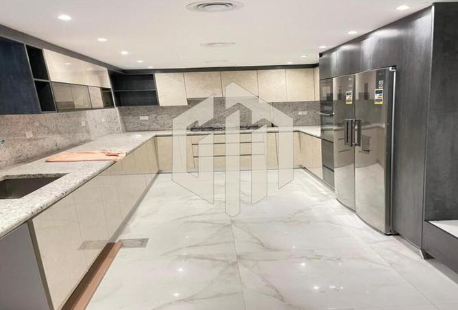 8076419 - Property Image 3