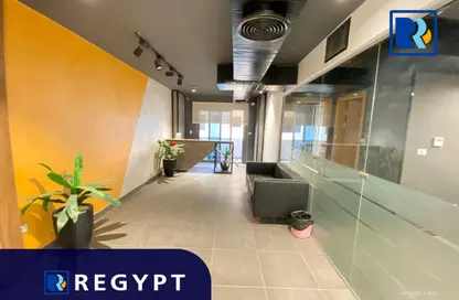Office Space - Studio - 3 Bathrooms for rent in Zahraa Al Maadi St. - Degla - Hay El Maadi - Cairo
