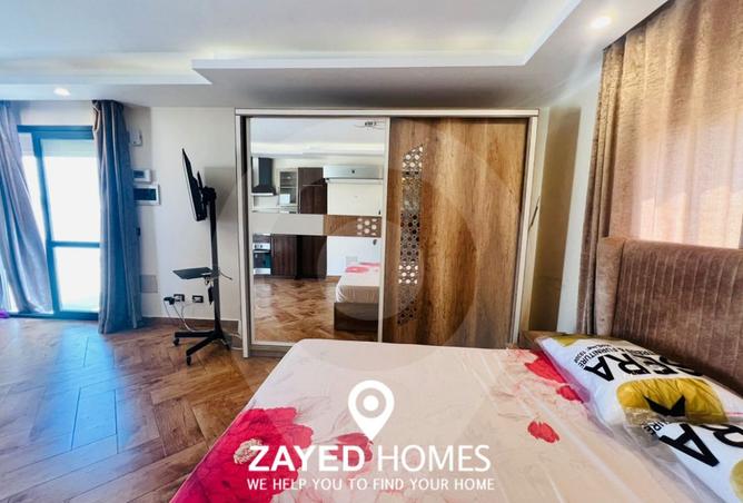 8049588 - Property Image 2