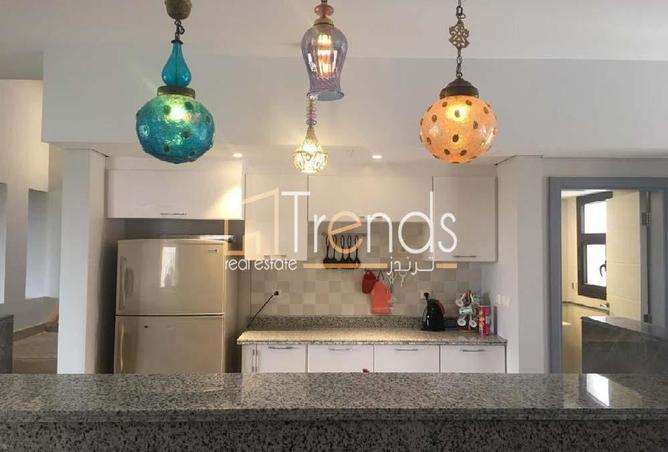 8122309 - Property Image 2
