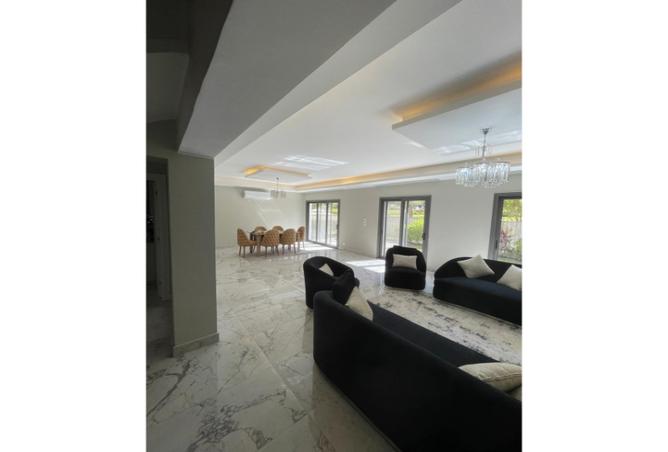 7988543 - Property Image 2