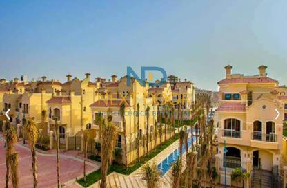 تاون هاوس - 3 غرف نوم - 3 حمامات للبيع في الباتيو 5 ايست - الباتيو - كمبوندات الشروق - مدينة الشروق - القاهرة