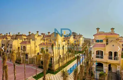Townhouse - 3 Bedrooms - 3 Bathrooms for sale in Al Patio 5 East - El Patio - El Shorouk Compounds - Shorouk City - Cairo