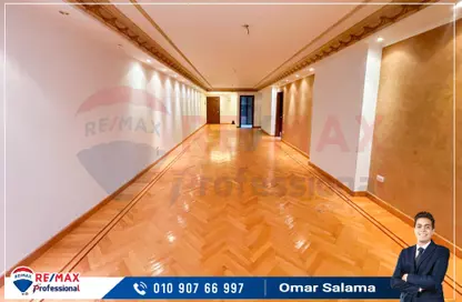 Apartment - 3 Bedrooms - 2 Bathrooms for rent in Mostafa Kamel St. - Smouha - Hay Sharq - Alexandria