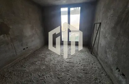 Apartment - 3 Bedrooms - 3 Bathrooms for sale in Eastown - 5th Settlement Compounds - The 5th Settlement - New Cairo City - Cairo