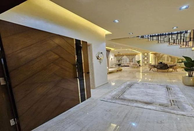8024520 - Property Image 2