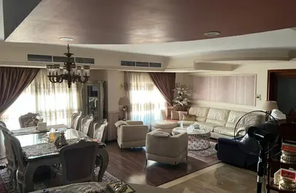 شقة - 4 غرف نوم - 3 حمامات للبيع في پريڤادو - مدينتي - القاهرة