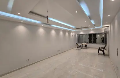 Apartment - 3 Bedrooms - 3 Bathrooms for sale in 7th Sector - Zahraa El Maadi - Hay El Maadi - Cairo