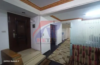 Apartment - 3 Bedrooms - 1 Bathroom for sale in Mahmoud Ghoneim St. - 6th Zone - Nasr City - Cairo
