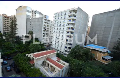 شقة - 3 غرف نوم - 2 حمامات للايجار في شارع عبد المقصود - سموحة - حي شرق - الاسكندرية