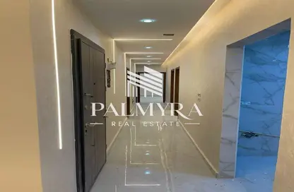 Apartment - 3 Bedrooms - 3 Bathrooms for sale in 3rd District - 6 October City - Giza