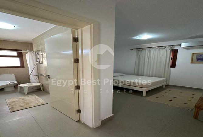 8019961 - Property Image 3