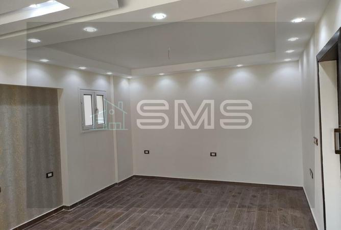 8158280 - Property Image 3