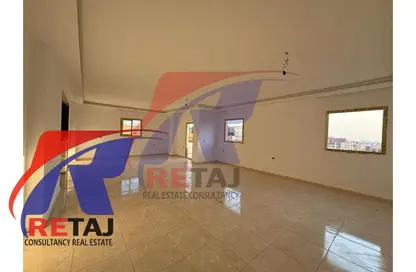 شقة - 3 غرف نوم - 2 حمامات للبيع في شارع الجزيرة - المستثمرين الجنوبية - مدينة القاهرة الجديدة - القاهرة