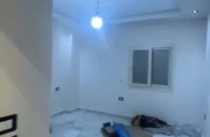 شقة - 2 غرف نوم - 1 حمام للبيع في شارع الجزيرة - المستثمرين الجنوبية - مدينة القاهرة الجديدة - القاهرة