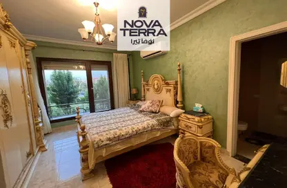 دوبلكس - 5 غرف نوم - 4 حمامات للايجار في طريق بيفرلي هيلز - الحي السابع عشر - الشيخ زايد - الجيزة