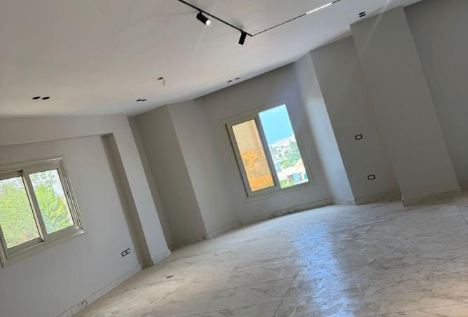 8522363 - Property Image 2