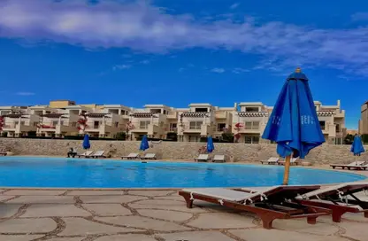 شاليه - 2 غرف نوم - 1 حمام للبيع في بلو بلو - العين السخنة - السويس
