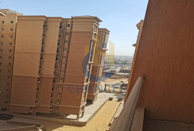 Apartment - 2 Bedrooms - 2 Bathrooms for sale in Maadi Gardens - Maadi - Hay El Maadi - Cairo