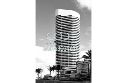 Apartment - 2 Bedrooms - 2 Bathrooms for sale in North Edge Towers - New Alamein City - Al Alamein - North Coast