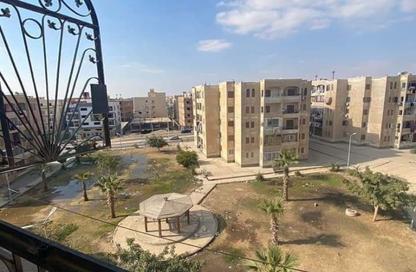 شقة - 2 غرف نوم - 1 حمام للايجار في الحي السادس عشر - الشيخ زايد - الجيزة