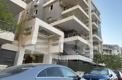 Apartment - 3 Bedrooms - 3 Bathrooms for sale in Tag Sultan - Ring Road - Cairo