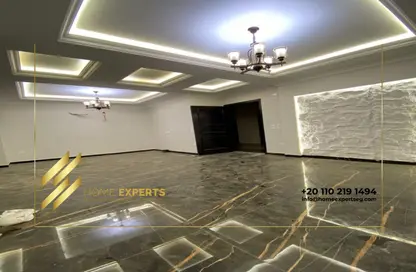 Apartment - 2 Bedrooms - 2 Bathrooms for rent in Garden Residence - Hyde Park - New Cairo City - Cairo