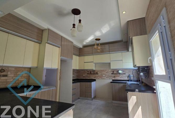 7922970 - Property Image 2
