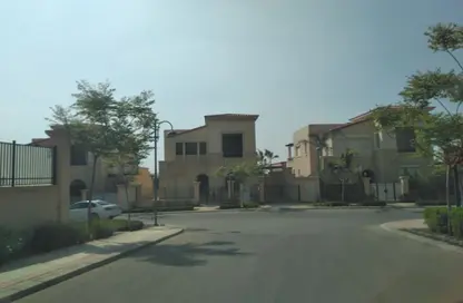 Townhouse - 4 Bedrooms - 6 Bathrooms for sale in The Fourteen Golf Residences - Uptown Cairo - Mokattam - Cairo