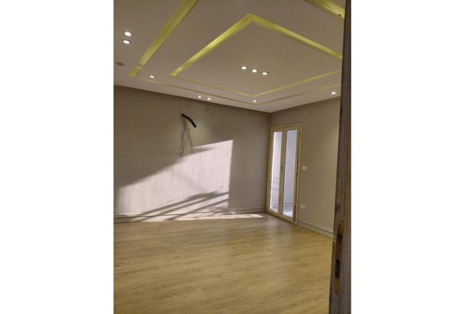 7908479 - Property Image 2
