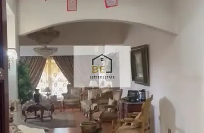 Apartment - 5 Bedrooms - 2 Bathrooms for sale in Al Hegaz St. - Roxy - Heliopolis - Masr El Gedida - Cairo