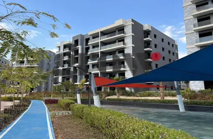 Apartment - 3 Bedrooms - 3 Bathrooms for sale in Sun Capital - Fayoum Desert road - 6 October City - Giza