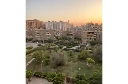 شقة - 3 غرف نوم - 1 حمام للبيع في شارع عطيه الصوالحي - المنطقة الثامنة - مدينة نصر - القاهرة شقة - 3 غرف نوم - 1 حمام للبيع في شارع عطيه الصوالحي - المنطقة الثامنة - مدينة نصر - القاهرة