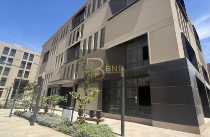 بناية كاملة - استوديو - 6 حمامات للايجار في ديستريكت 5 - كمبوندات التجمع الخامس - التجمع الخامس - مدينة القاهرة الجديدة - القاهرة