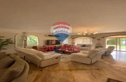 Villa - 4 Bedrooms - 4 Bathrooms for sale in Madinaty - Cairo